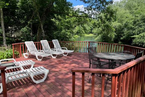 Bigfoot's River Retreat - Image 1
