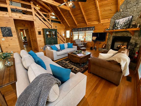 My Mountain Escape - Image 5
